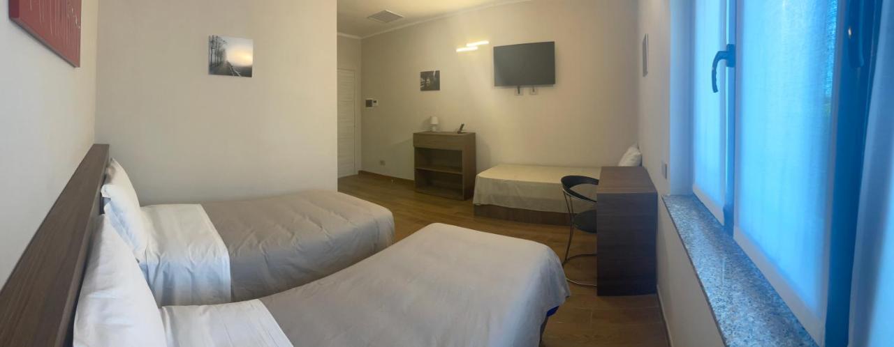 Villoresi Rooms Castano Primo Eksteriør bilde